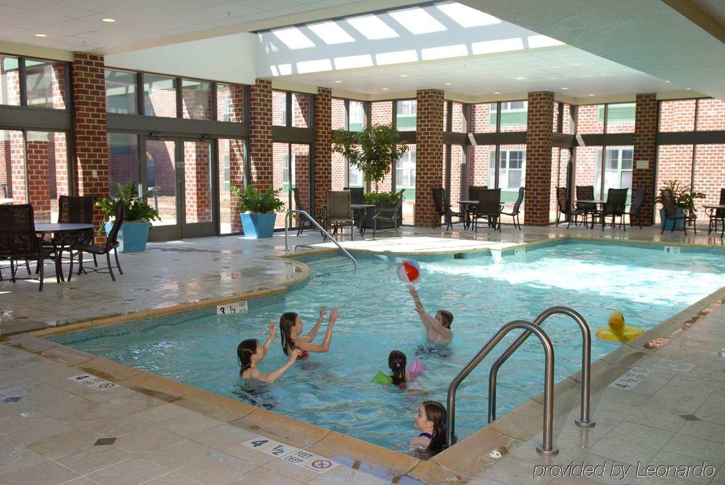 Hilton Mystic Hotel Съоръжения снимка